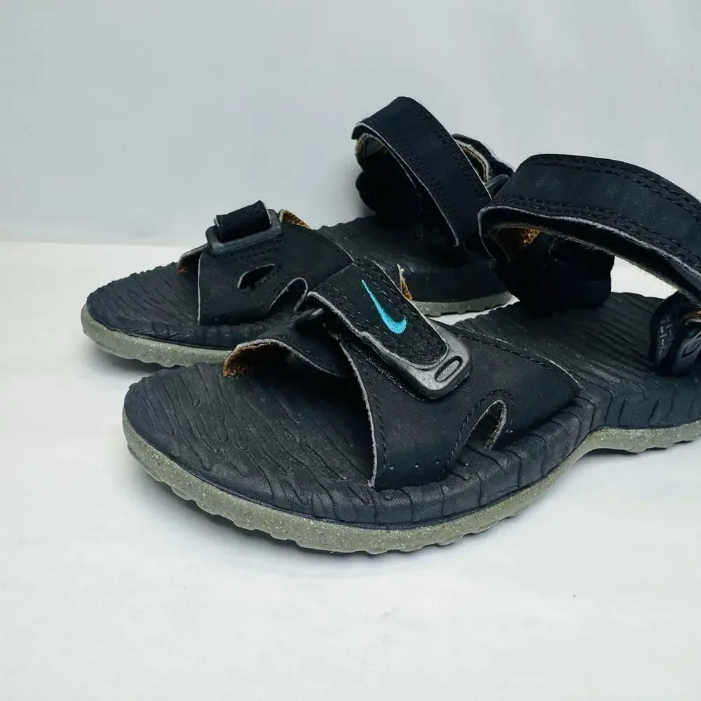 Nike‎ Air Deschutz ACG Sandals Kids Size 2 Black Adjustable Strap Water Outdoor